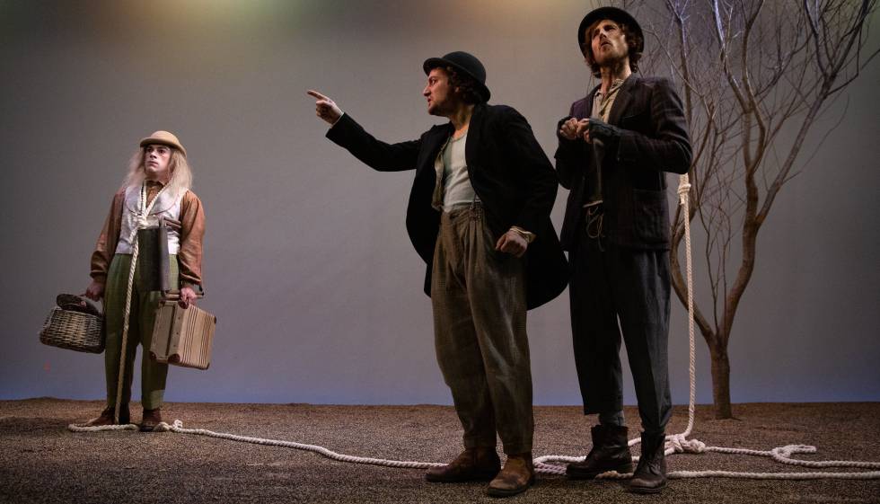 critica esperant a godot a la sala beckett