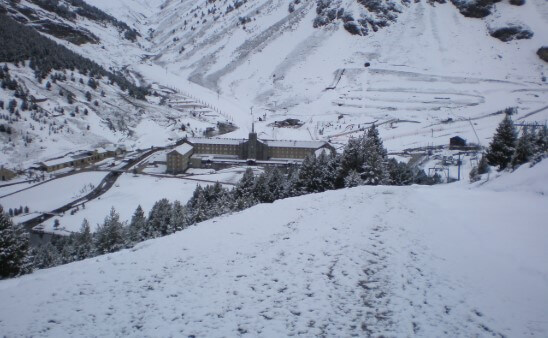 pueblos con nieve cerca de barcelona preciosos