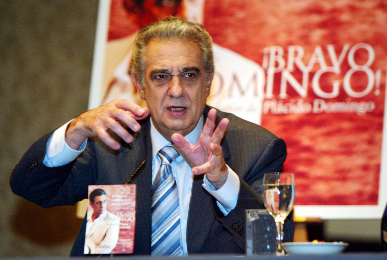 placido domingo recibe el alta tras su ingreso por coronavirus