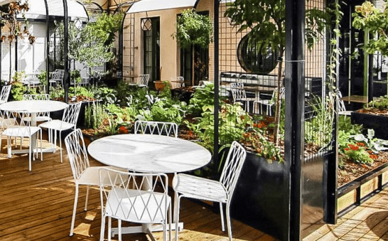 restaurantes con jardin en barcelona