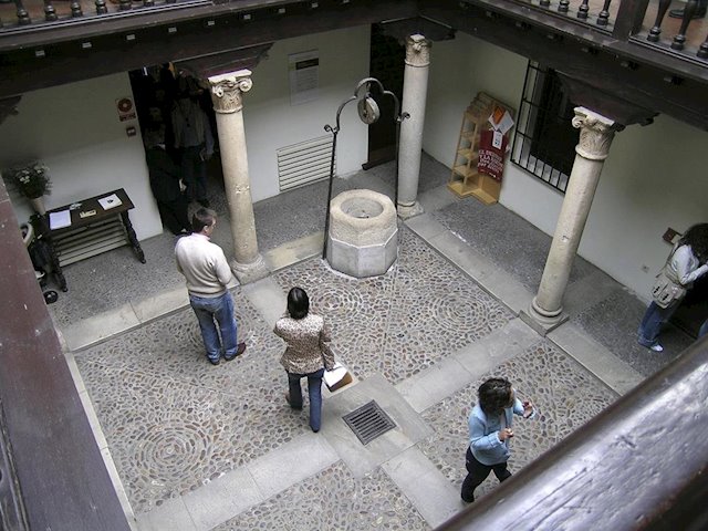 casi visitantes en los primeros dias de reapertura de los museos