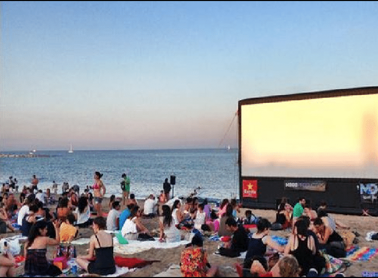 cine al aire libre barcelona planazo para el verano