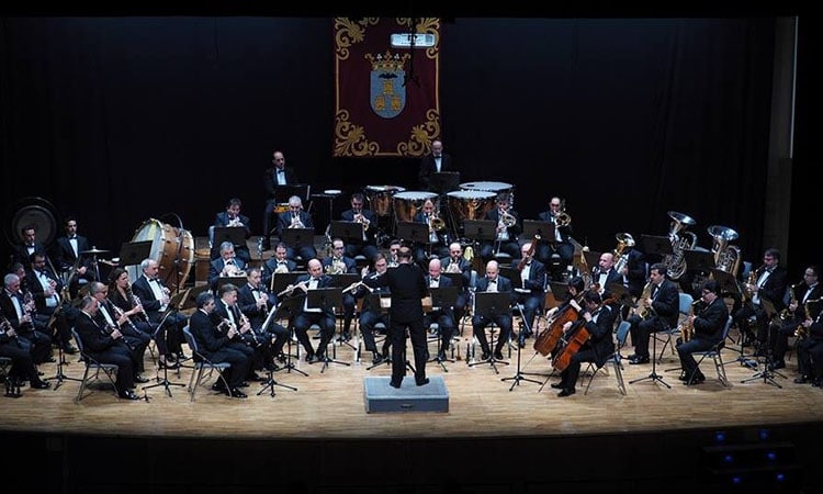 concierto del ciclo de verano de la banda sinfonica municipal presentacion